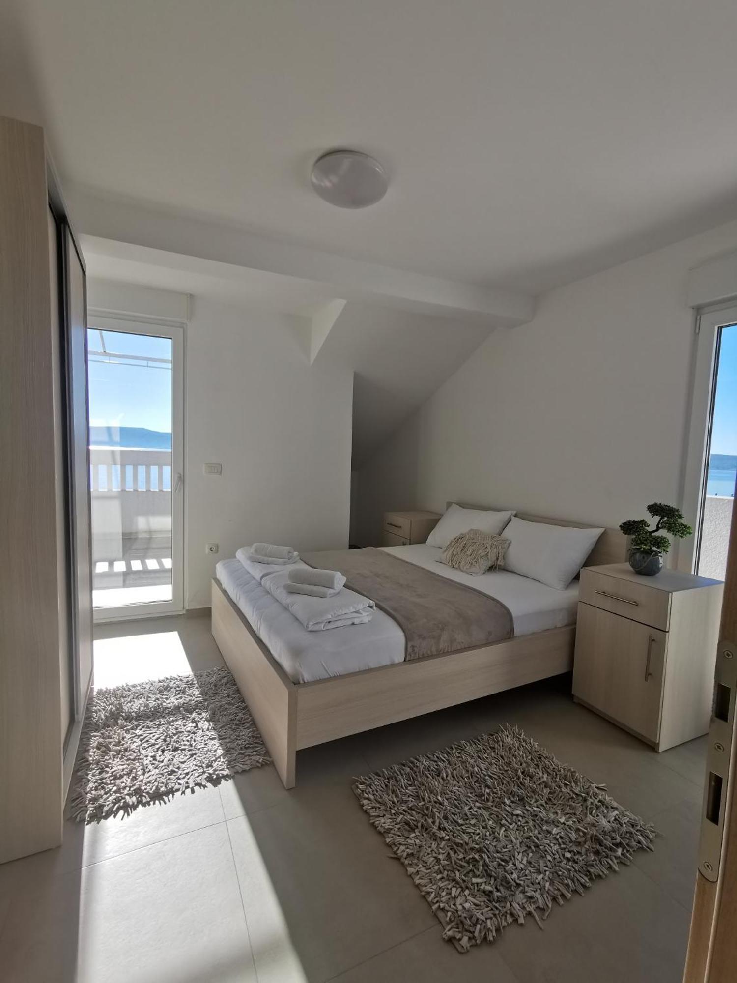 Villa Bellevue Нови-Винодолски Экстерьер фото